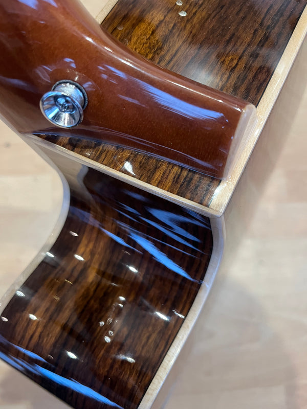 Beautiful Gloss Finish Spruce Electro-Acoustic Guitar